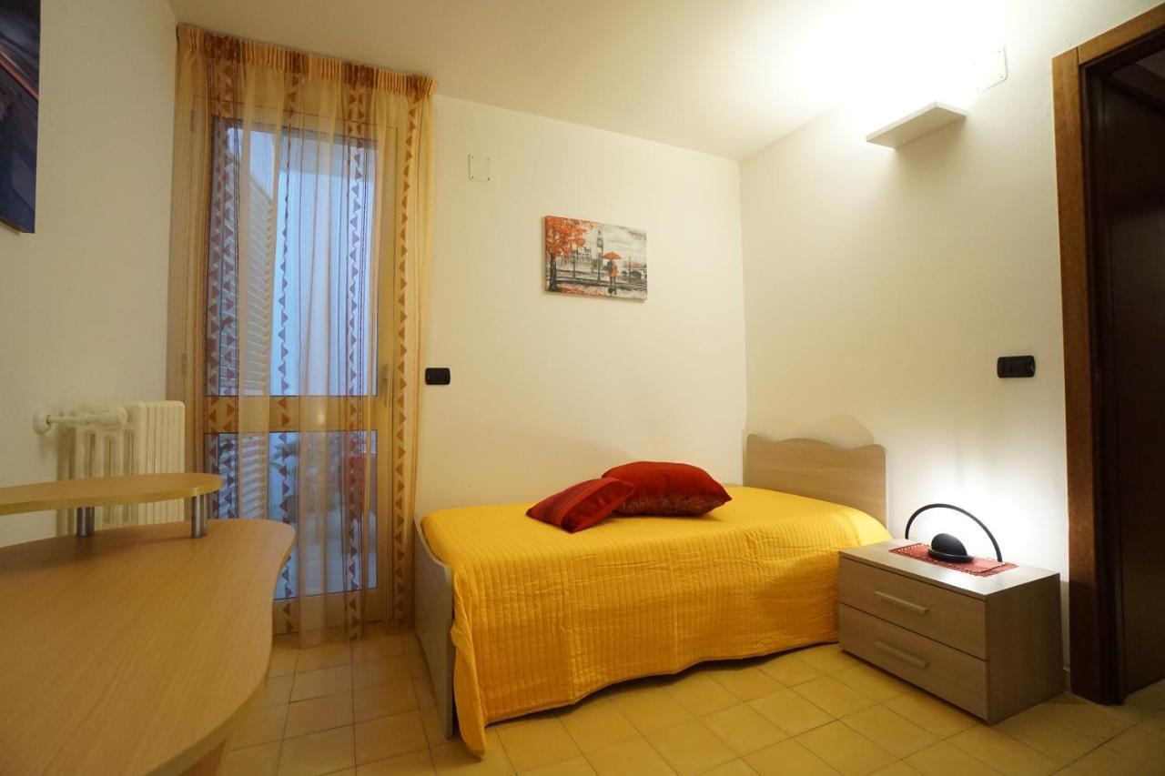 Arete Apartments Lecce Exteriör bild
